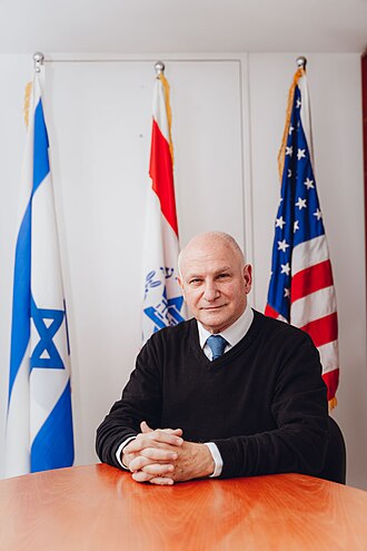 Yoram G. Weiss